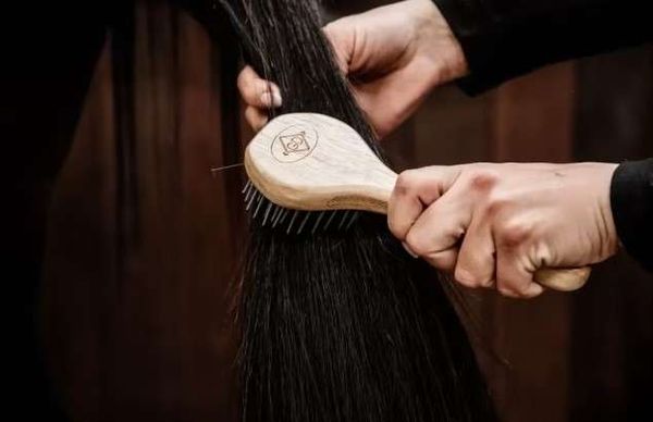 Bilde av Grooming deluxe mane brush